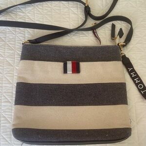 Tommy Hilfiger Canvas Denim and Cream Striped Crossbody Shoulder Bag NEW